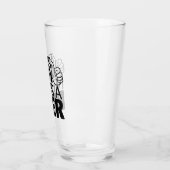 Deze man heeft bier nodig glas (Links)