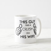 Deze man heeft een druppel op zijn vrouw mok (Voorkant rechts)