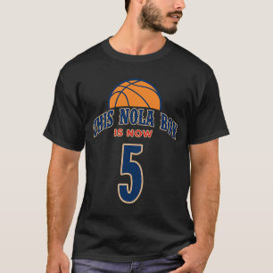 Deze Nola Boy is nu 5 jaar oud. T-shirt