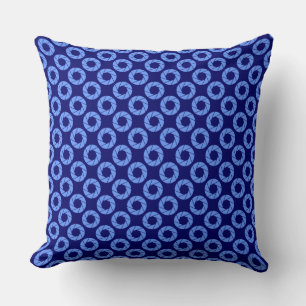Diafragmapatroon - Baby Blue op Diep Marineblauw Kussen