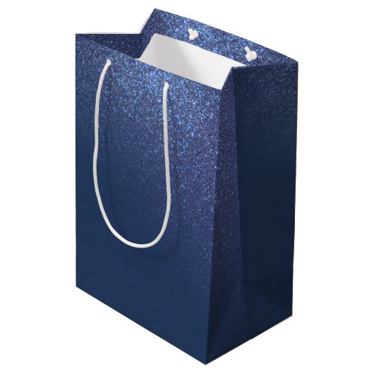 Diagonaal blauw glitter gradiënt Ombre Monogram Medium Cadeauzakje (Achterkant Gekanteld)