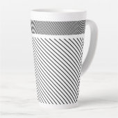Diagonaal ritme in zwart en wit latte mok (Rechterhoek)