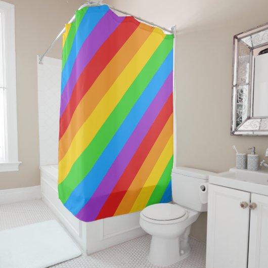 Diagonal Arc-en-ciel rideau de douche : Gras (En situation)