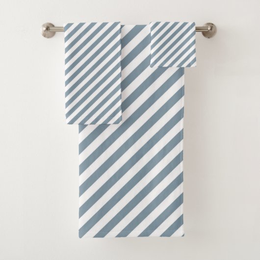Diagonal blue and white stripes pattern (En situation)