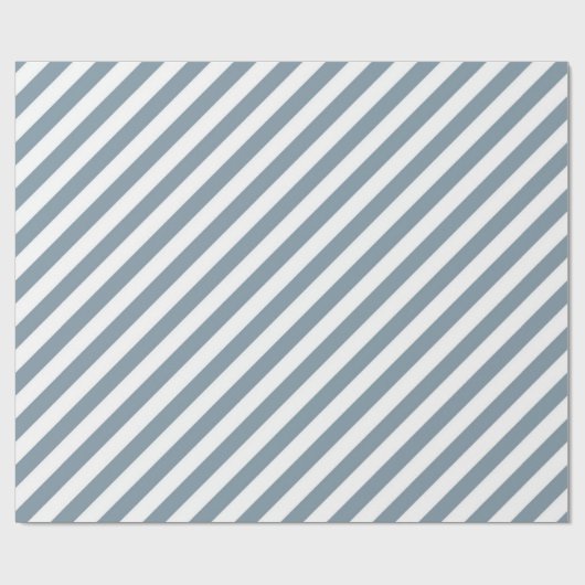 Diagonal blue and white stripes pattern cadeaupapier (Vlak)