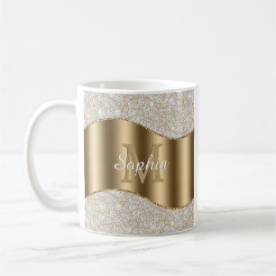 diamanten, groot goudmonogram, witte scriptnaam koffiemok