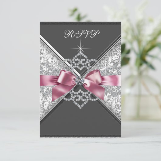 Diamants blancs noir rose RSVP (Debout devant)