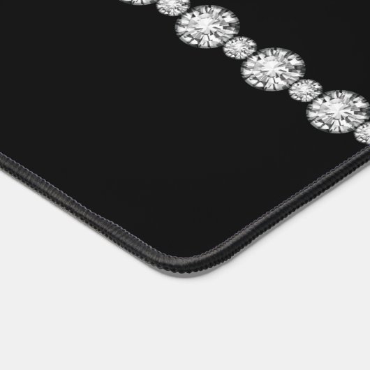 Diamants De Chat Birman Sur Mat De Bureau Noir (Coin)