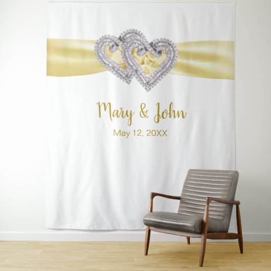 Diamond Hearts Yellow Ribbon Wedding Backdrop Wandkleed (In situ)