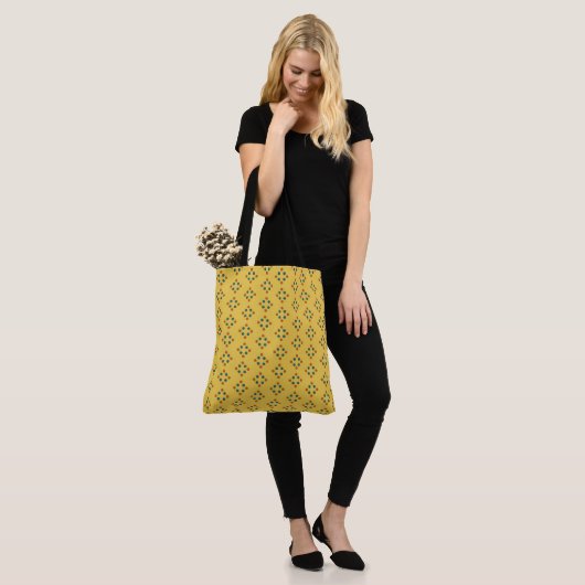 Diamond Shapes met Polka Dots Canvas tas (Op model)
