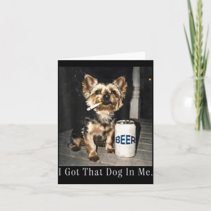 Die hond in Funny Yorkie die sigaret rookt Kaart
