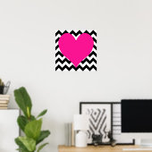 Diep roze hart op zwarte en witte zigzag poster (Thuiskantoor)