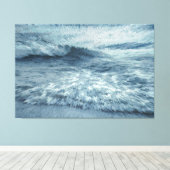 Diepblauw noordelijk strand met crashende golven canvas afdruk (Insitu (Houten vloer))