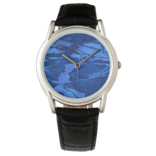 Diepblauwe wateren, onderzeese loopgraven horloge