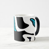 Dieptelading: Abstract Zwart, Wit & Blauw Magische Mok (Voorkant rechts)