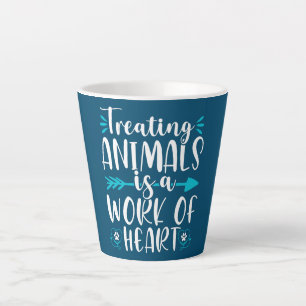Dieren behandelen is hartwerk Vet Tech Latte Mok