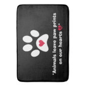 "Dieren laten verfdrukken op ons hart..." Badmat (Voorkant Verticaal)