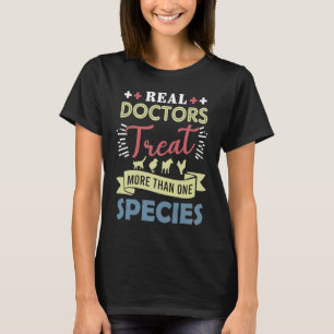 Dierenarts Echte Dokters Behandelen Meer Dan Eén T-shirt