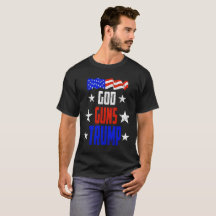 Dieu, armes à feu et T-shirt d'atout pour l'appui