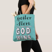 Dieu gagne le Sac fourre-tout (De près)