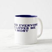 Dieu m'aime Mug de café (humour) (Devant droit)