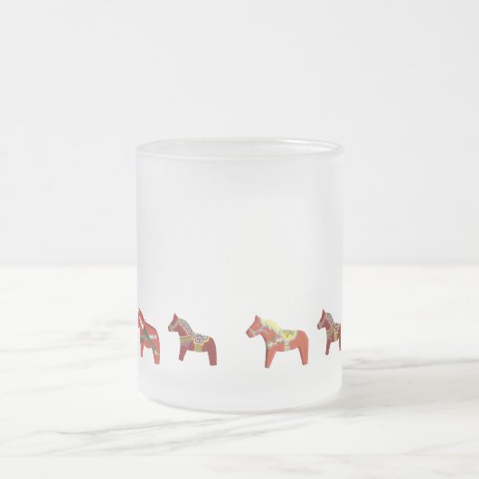 Différents Dalas rouges Mug (Centre)