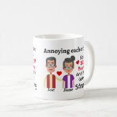 Difficulté l'une envers l'autre tasse de café (Devant droit)