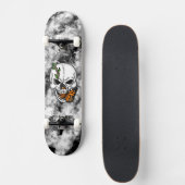 Digitale kunst met schedel en vorst skateboard (Voorkant)
