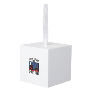 Dikke Dijen En Griezelige Trillingen Halloween T-s Kubus Ornament