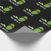Dill with it Funny Dill Pickle Pun Dark BG Cadeaupapier (Hoek)