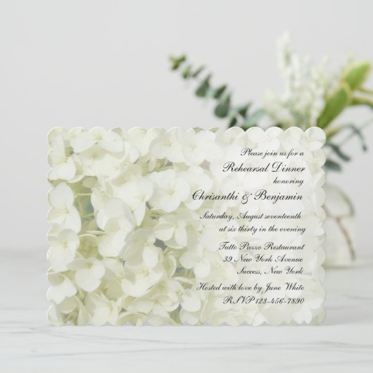 Dîner de répétition Hydrangea blanc Invitation (Debout devant)