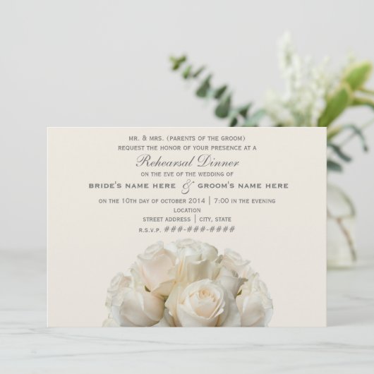 Dîner de répétition White Roses Invitation (Debout devant)