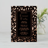 Dîner Invitation Artiste Noir Élégant Rose (Debout devant)