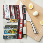 Dingle Pubs, Collage, Irlande, serviette de thé (Quart Plié)