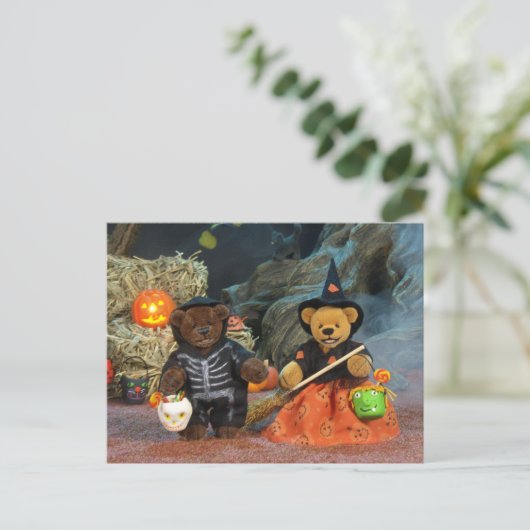 Dinky Beren Skeleton & Witch Briefkaart (Staand voorkant)