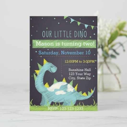 Dino verjaardag uitnodiging (jongen) (Staand voorkant)