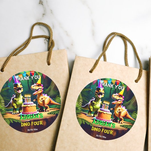 Dino vier dinosaurus verjaardag dank u gunst ronde sticker