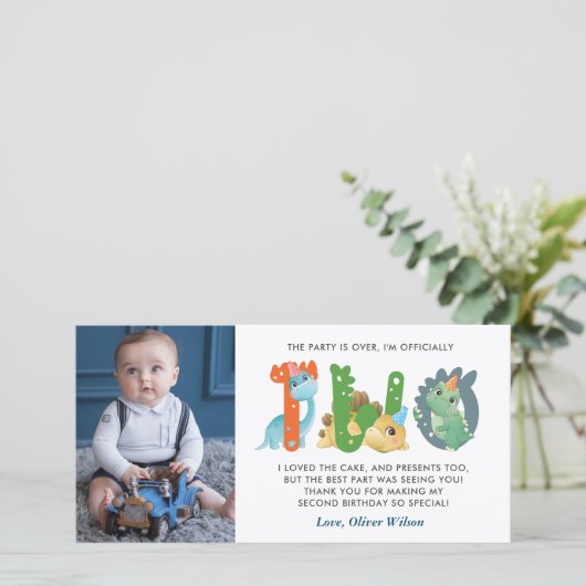 Dinosaur 2e anniversaire Merci (Debout devant)