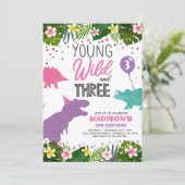 Dinosaur Birthday Invitation Wild Et Three Dino Pa (Debout devant)
