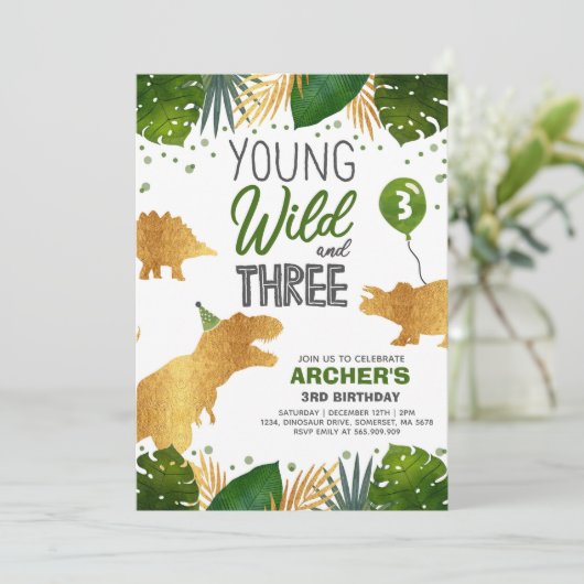 Dinosaur Birthday Noite Wild en Drie Dino Party Kaart (Staand voorkant)