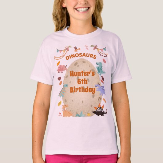 Dinosaur Birthday Party with Giant Dino Egg T-shirt (Voorkant)