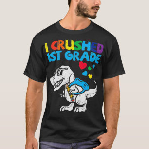 Dinosaur, eerste klas, laatste schooldag t-shirt