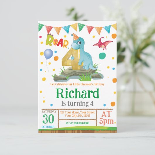 Dinosaur garçon 4e anniversaire Invitation (Debout devant)
