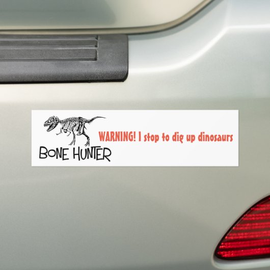 Dinosaur Hunter bumper sticker (Op auto)