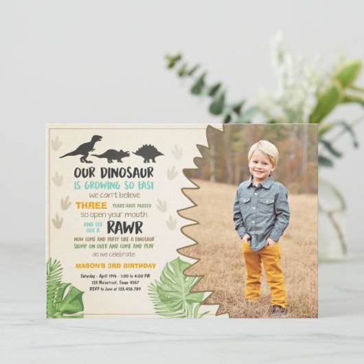 Dinosaur invitation anniversaire Dinosaur Invitati (Debout devant)