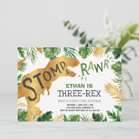 Dinosaur Invitation d'anniversaire à trois rapport (Debout devant)