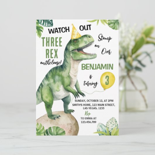 Dinosaure de la jungle Invitation d'anniversaire à (Debout devant)
