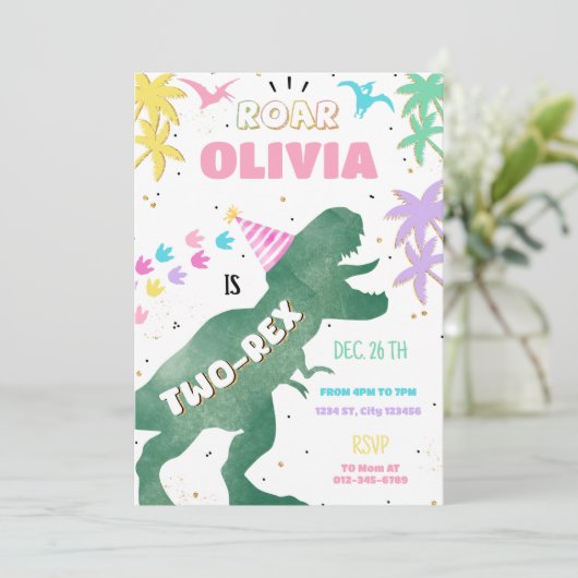 Dinosaure rose à deux rapports fille 2e invitation (Debout devant)