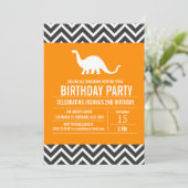 Dinosaures personnalisés Invitation à la fête d'an (Debout devant)