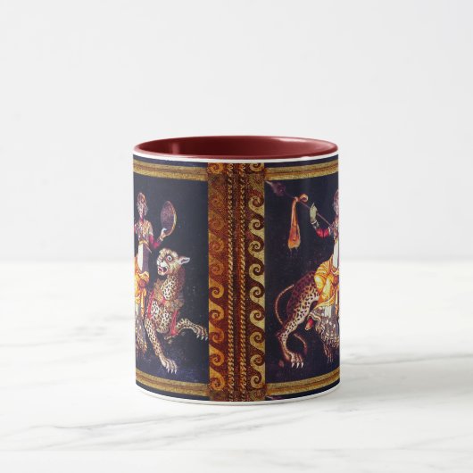 DIONYSOS MET EEN GROOTSCHALIGE LEOPARD Griekse moz Mok (Midden)
